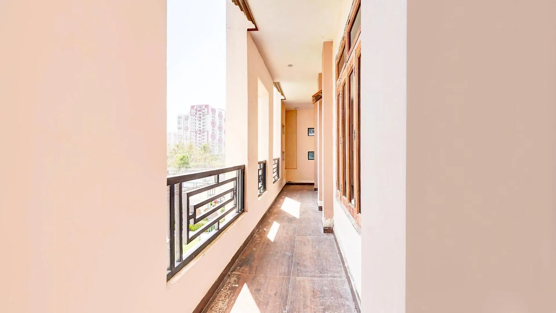 Hotel O Pramod Garden Varanasi 4*,