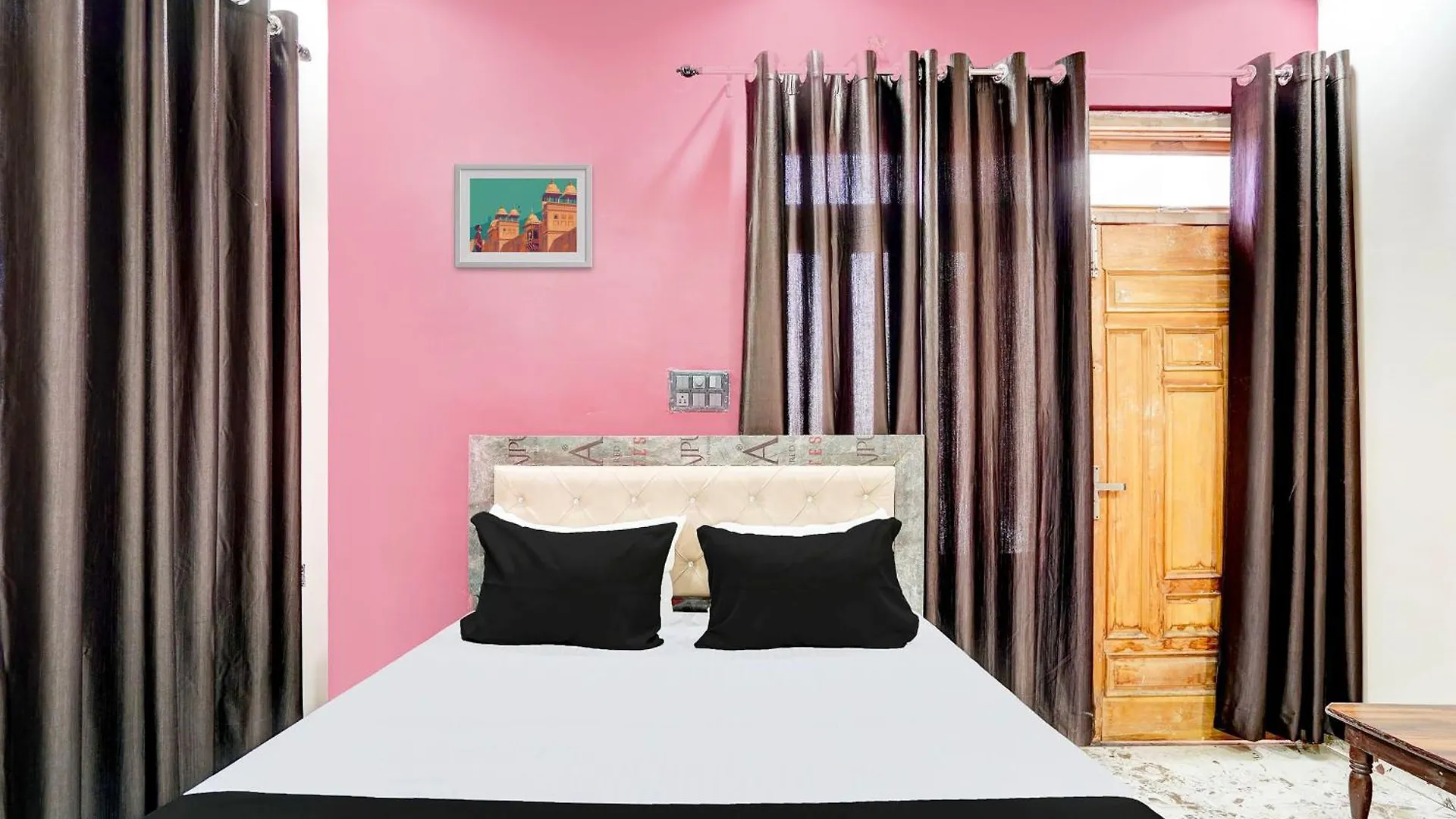 Hotel O Pramod Garden Varanasi